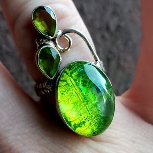 New Dichroic Glass & Peridot 925 Silver Ring.